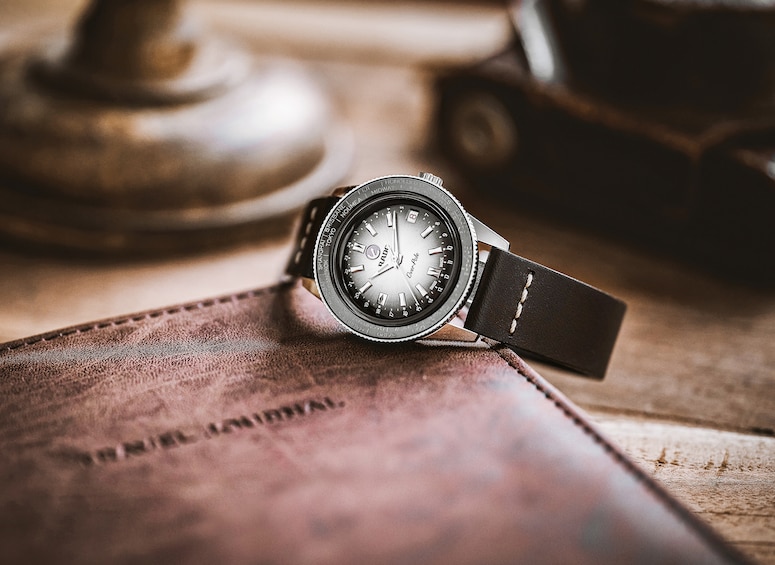 Captain Cook Over-Pole