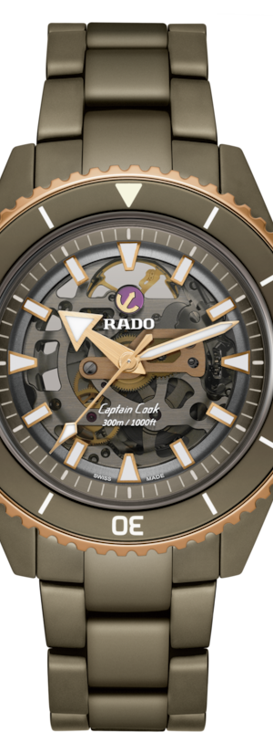 Captain Cook High-Tech Ceramic Skeleton